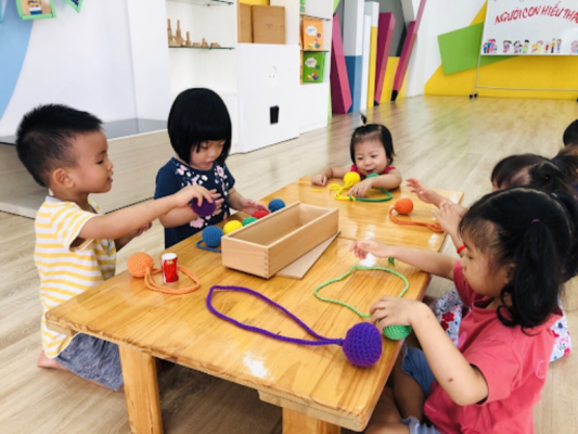 phát triển kỹ năng giao tiếp cho trẻ mầm non